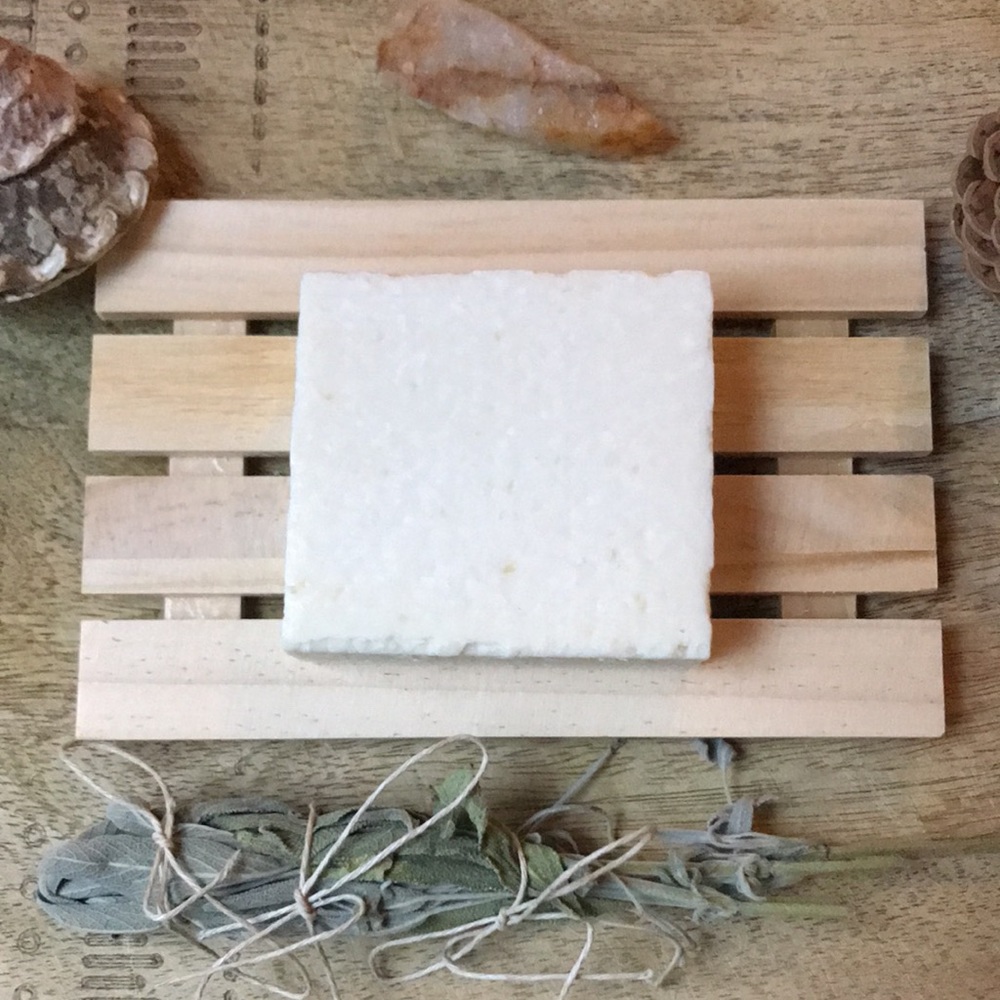 4 oz OATMEAL UNSCENTED  soap Mountain Mom Soap Co Shave Soap Anti aging white - Picture 8 of 9
